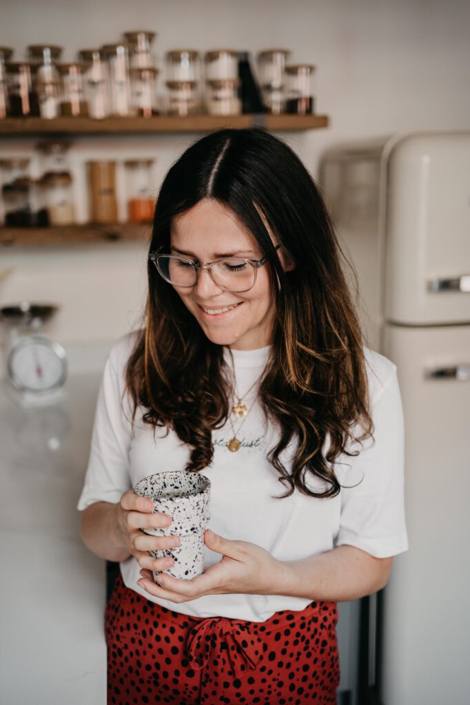 Opruimcoach KonMari consultant Merel van Net Thuis